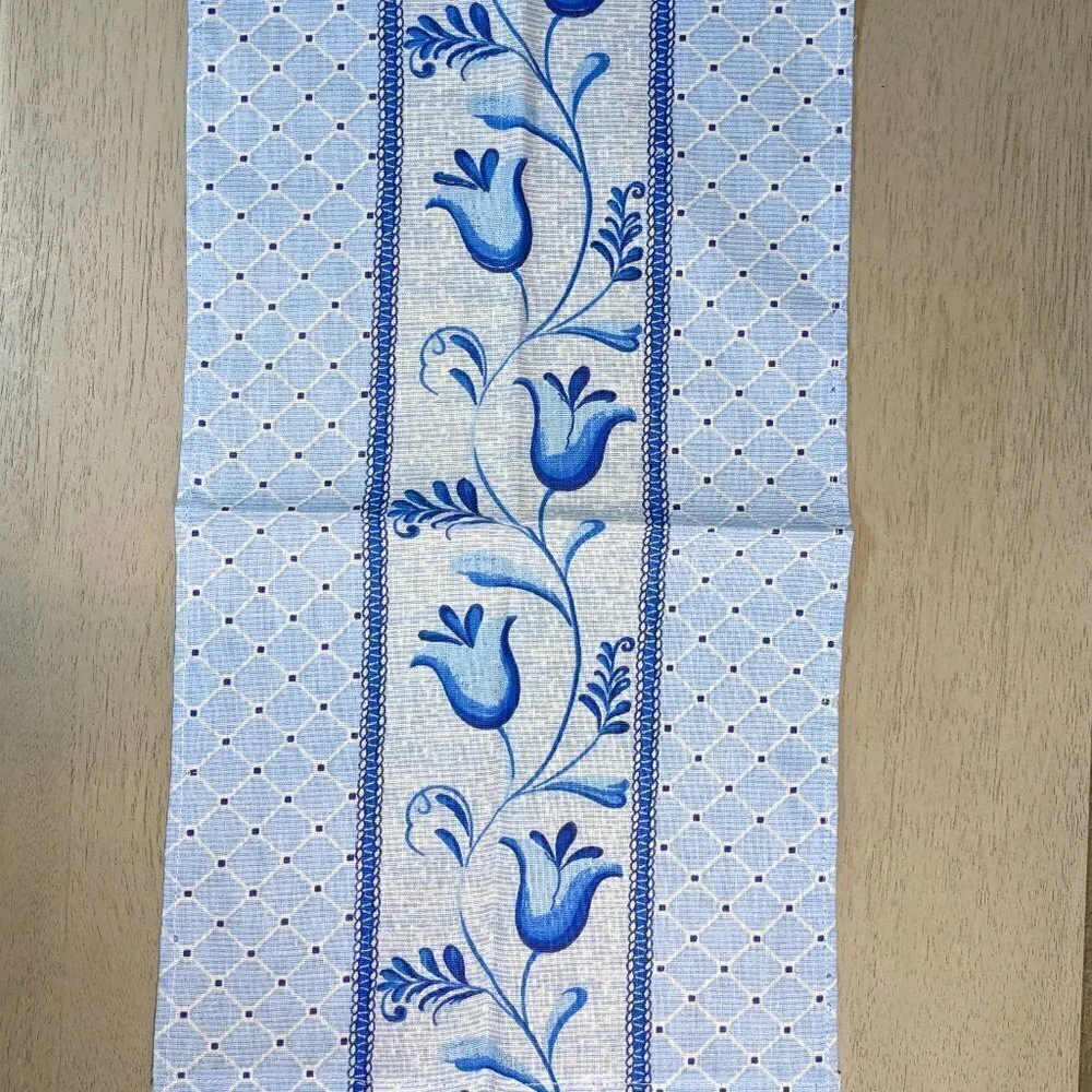 Russian Gzhel Pattern Linen and Lace Apron, Blue and White, 9-Piece Set